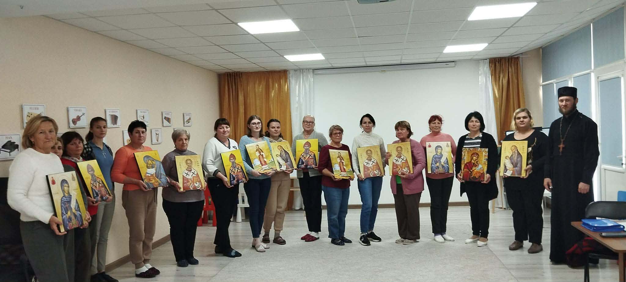 Activități 12
